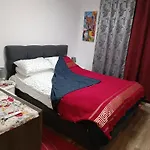 Cozy Flat Konstantin And Helena Apartment